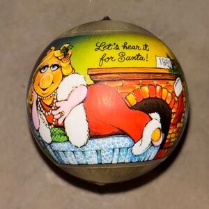 Vintage 1981 Muppets Miss Piggy and Kermit Satin Ball Christmas Jim Henson